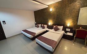 Paradise Hotel And Banquet, Indore